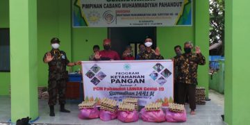 Porter Bandara Kebagian 33 Paket Sembako