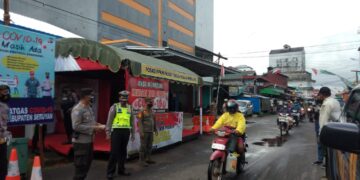 Regu Oncall Polres Seruyan Patroli Himbauan Prokes