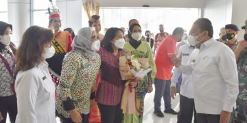 Wagub Edy Pratowo Sambut Kedatangan Menteri PPPA ke Kalteng