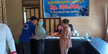 Pemdes Desa Olong Liko Salurkan BLT-DD Kepada 38 KPM