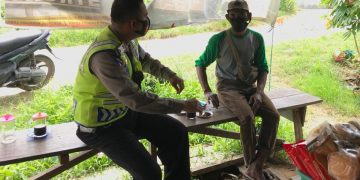 Satlantas Polres Seruyan Ingatkan Warga Kuala Pembuang Patuhi Prokes