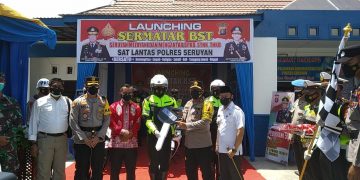 Program Satlantas Polres Seruyan Antarkan STNK, BPKB dan TNKB ke Rumah