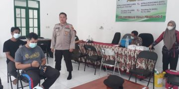 Polsek Seruyan Hilir Laksanakan Pam Vaksinasi Covid-19 di Puskesmas KP2