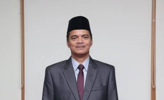 Dr. Raden Biroum Bernardianto