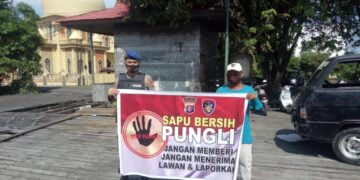 Satpolairud Polres Seruyan Sosisalisasi Ke Masyarakat Tentang Saber Pungli