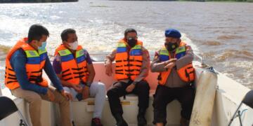 Kapolres Seruyan Lakukan Patroli Perairan di Pesisir DAS Seruyan