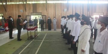 Hendra Lesmana Lantik Anggota BPD Terpilih di Tiga Kecamatan