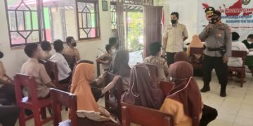 Kasat Binmas Polres Seruyan Himbau Pelajar SMP Menerapkan 5M