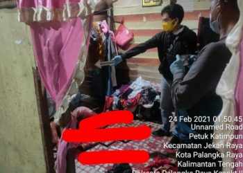 Tragis! Usai Tusuk Istri Hingga Tewas, Suami Gantung Diri