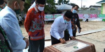Kakanwil Kemenag Kalteng Resmikan KUA Dusun Selatan