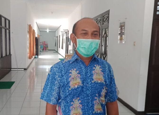 Kepala Dinas Kesehatan Kabupaten Murung Raya, Suria Sirih