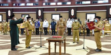 Gubernur Sugianto Lantik Nuryakin Jadi Sekda Kalteng Definitif