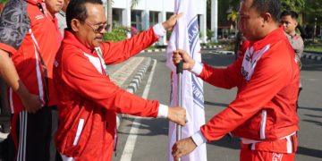 Sekda Nuryakin Lepas Kontingen Kalteng Ikuti POPNAS XVI Tahun 2023 di Palembang