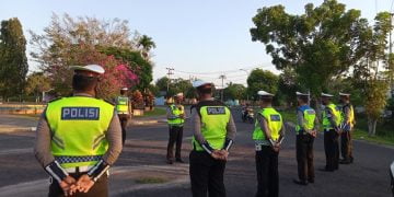 Antisipasi Kemacetan, Sat Lantas Polres Seruyan Lakukan Pengaturan Jalan