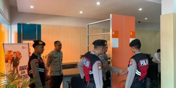 Waspada Pembobolan ATM, Regu Patroli Sat Samapta Sambangi Bank