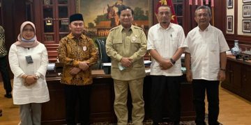 Gubernur Sugianto Sabran Temui Menhan Prabowo Subianto