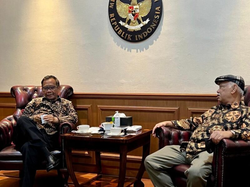 Dewan Pers mengadakan pertemuan dengan Menko Polhukam Prof. Mahfud MD, di Kantor Kemenkopolhukam, Jakarta, Kamis (28/7/2022). Foto : Ist