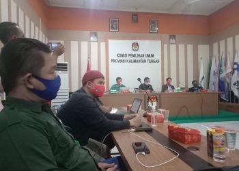 Pencabutan Nomor Urut Paslon Gubernur dan Wakil Gubernur Kalteng dengan Protokol Kesehatan Ketat