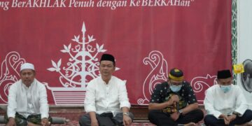 Gubernur Kalteng Berikan Bantuan Kepada Masyarakat Kabupaten Barito Utara