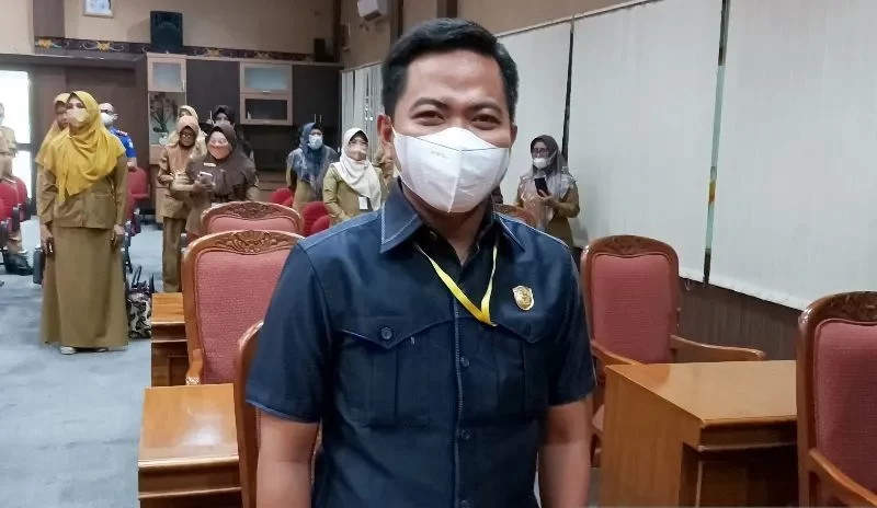 Juru bicara Fraksi Golkar DPRD Kotim, Riskon Fabiansyah