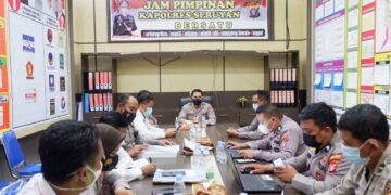 Kapolres Seruyan Pimpin Anev Pelayanan Publik