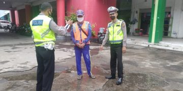 Satlantas Polres Seruyan Ingatkan Masyarakat Terapkan Prokes Covid-19