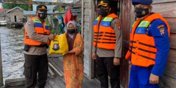 Polairud Polres Seruyan Rutin Patroli Perairan Jaga Kamtibmas
