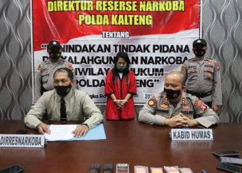 Tujuh Bulan Jual Sabu dengan Keutungan Rp 100 Ribu per Gram, Perempuan ini Syok Saat Tertangkap