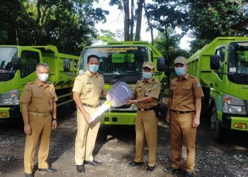 Bupati Apresiasi Kinerja Petugas Kebersihan DLHK Lamandau