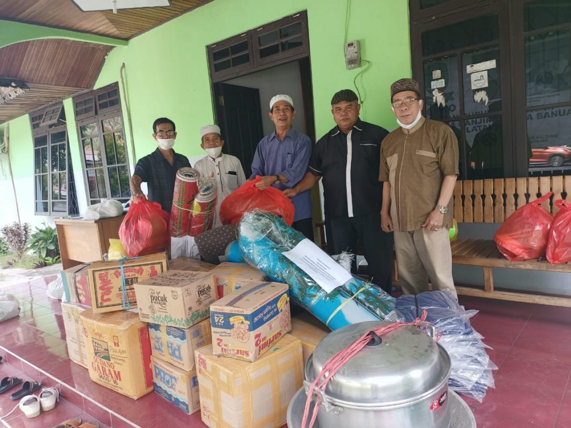 Bantuan KBB Kalteng untuk korban banjir Kalsel