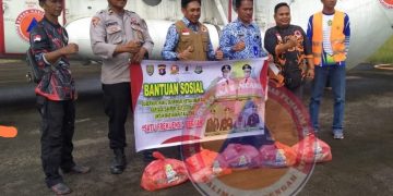Paket Bantuan Melalui Jalur Udara Mulai Didistribusikan ke Tumbang Manjul Kab. Seruyan