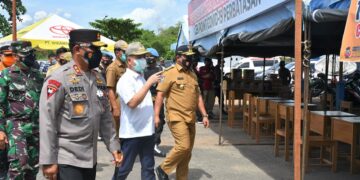 Bupati Kapuas Dampingi Wagub Tinjau Pos Penyekatan Anjir