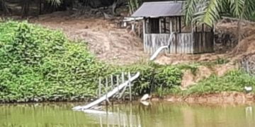 Akhirnya DLH Ambil Sempel Air di PT BCL