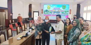 DPRD Kalteng Menerima Kunjungan Kerja DPRD Kota Banjarmasin