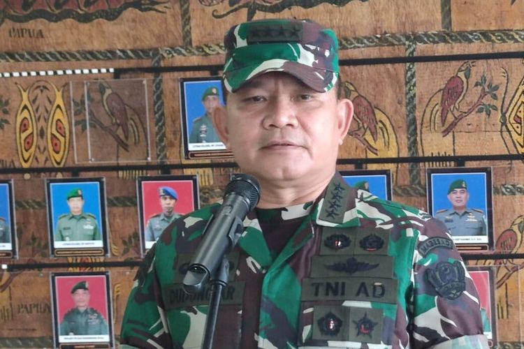 Kepala Staf TNI Angkatan Darat (KSAD) Jenderal TNI Dudung AR
