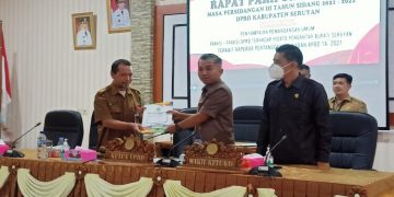 DPRD Seruyan Rapur Pemandangan Umum Fraksi Soal Raperda Pertanggungjawaban Pemkab