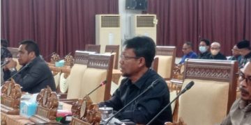 Legislator Seruyan Minta Orangtua Batasi Anaknya Gunakan Smartphone