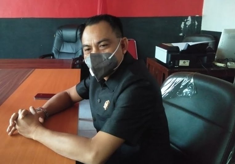 Anggota DPRD Kapuas, Franco B Dehen