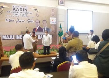 Gubernur Buka Musprov ke-VII Kadin Kalteng Tahun 2020
