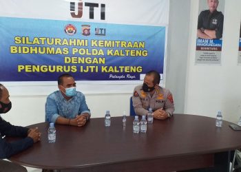 Kabid Humas Polda Sambangi IJTI Kalteng