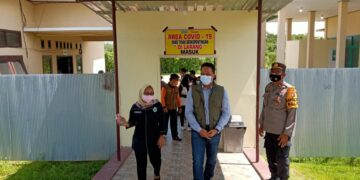 Bupati Pantau Kondisi 13 Pasien Covid-19 di RSUD Lamandau