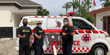 Kalteng22 Beri Bantuan Mobil Ambulance untuk ERP