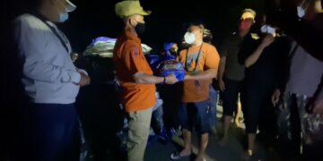 Gubernur : Perbanyak Dapur Umum di Lokasi Banjir