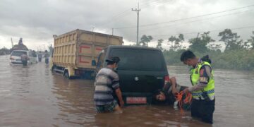 Banjir di Penda Barania Meninggi, Warga Diimbau Tidak Melintas
