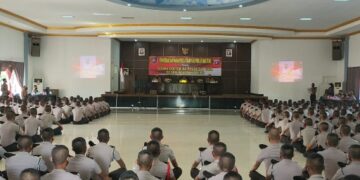 Wakapolda Berikan Arahan dan Pembekalan kepada 340 Siswa Diktukba SPN Polda Kalteng