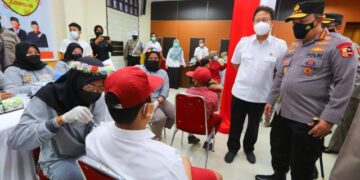 Kapolri Tekankan Disiplin Prokes Hingga Vaksinasi Booster Cegah Peningkatan Omicron