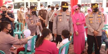 Kapolda Kalteng Tinjau Vaksinasi Anak di Barito Selatan
