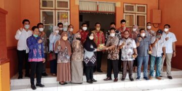 Kesbangpol Pulpis Terima Kunjungan Kerja DPRD Tapin