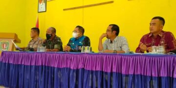 Camat Katingan Tengah Gandeng PBS dan Pengusaha Perbaiki Jalan Kota yang Rusak