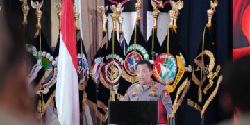 Kapolri Minta Polwan Raih Lagi Kepercayaan Masyarakat Lewat Pendekatan Humanis